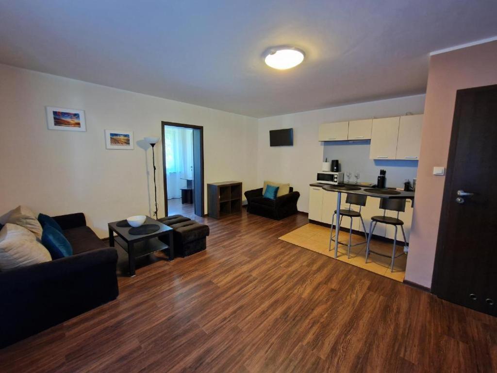 Bed and Breakfast Morska Perla Rewal Exterior foto